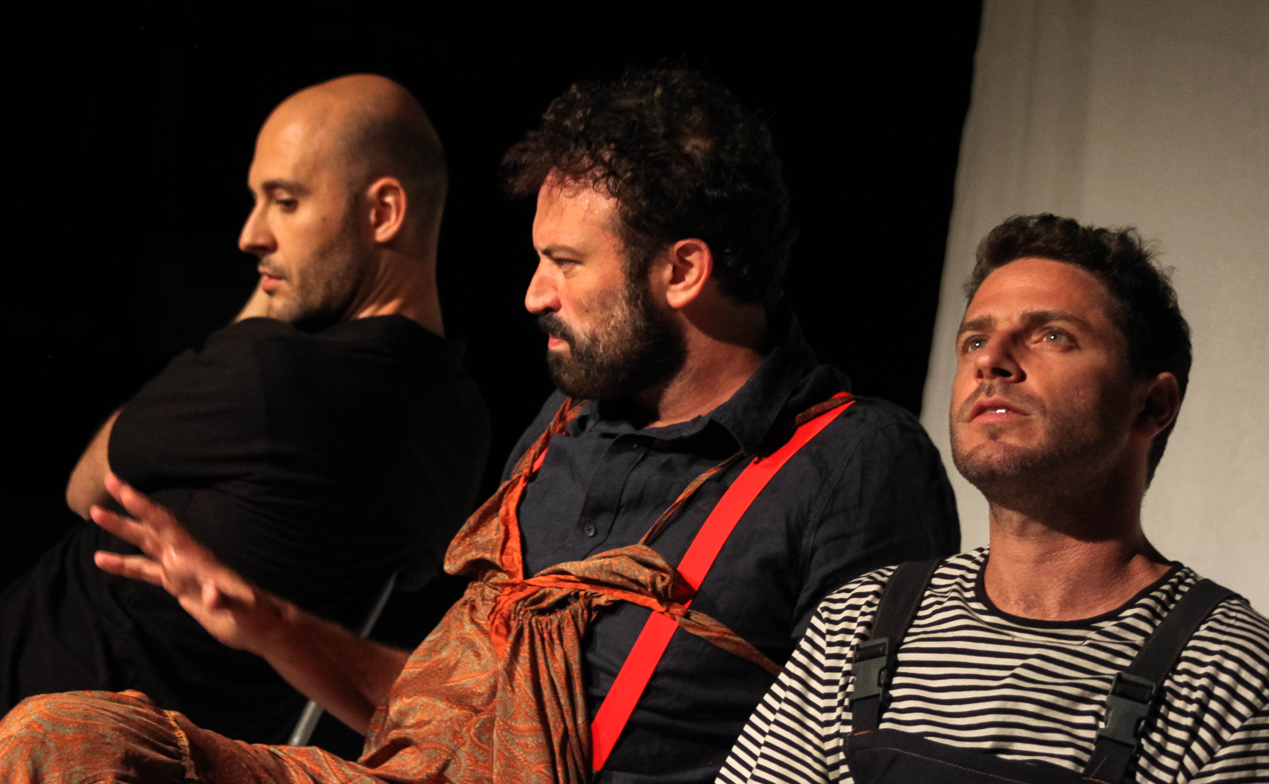 369gradi presenta la Compagnia Angius Festa il 18 e 19 gennaio alle 21. Carrozzerie n.o.t via P. Castaldi 28 a Roma. Opera Sentimentale di Camilla Mattiuzzo.