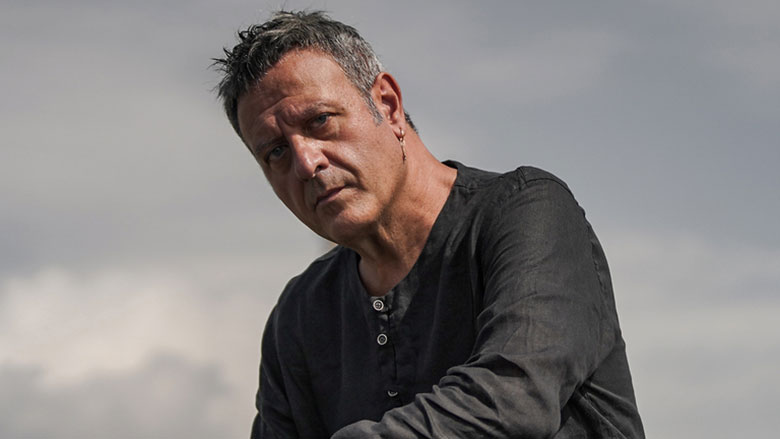 È sulle piattaforme digitali e negli store "Universe”  l’EP strumentale di Luca Rustici (L’n’R Productions /Universal Music Italy)
